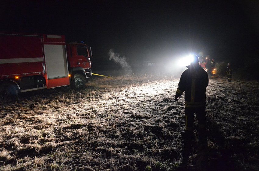 Einsatz BF Koeln Kfz geborgen Porz Josef Lindner Weg P46.JPG